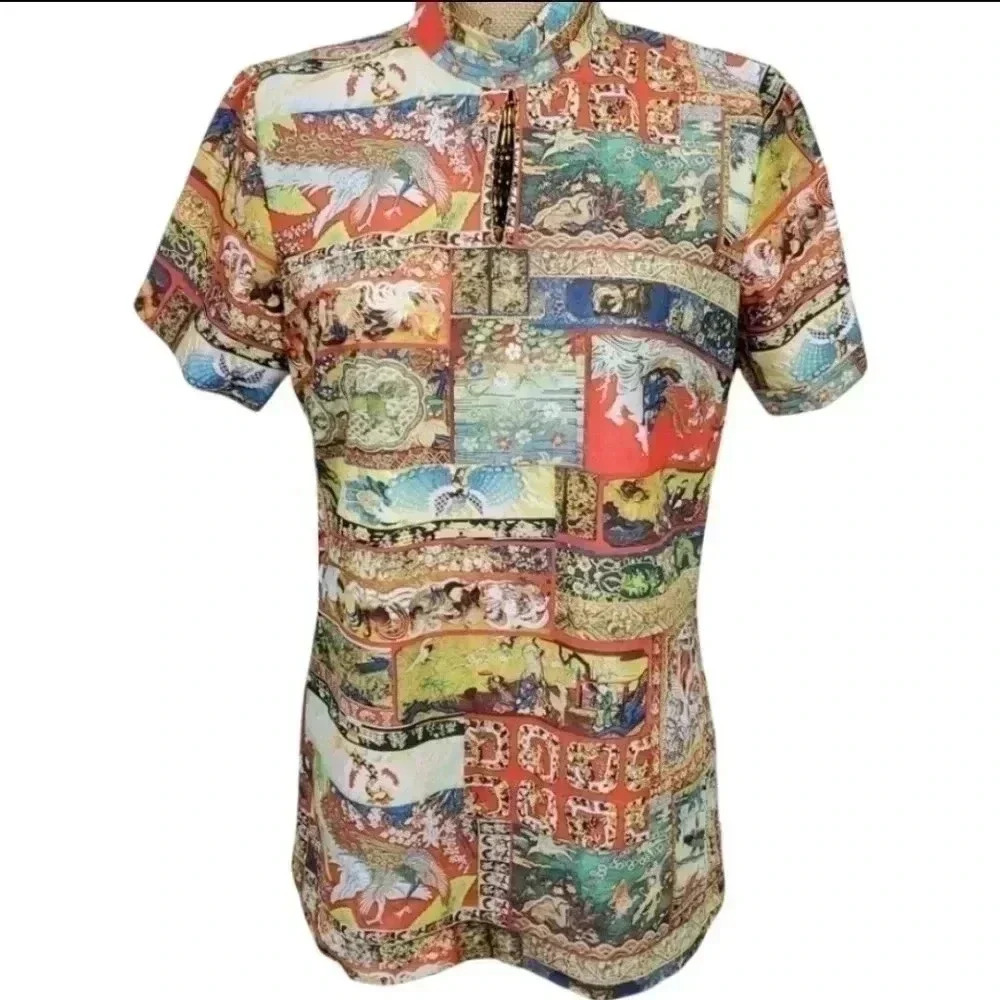 Vintage 70s Novelty Print keyhole blouse.  Size Large